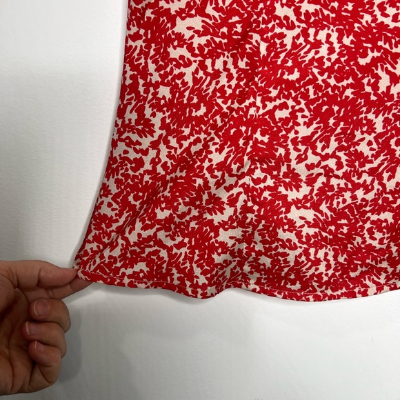 Banana Republic Women's Blouse Size Petite X-Small With Ruffles V-neck Line - Picture 5 of 8